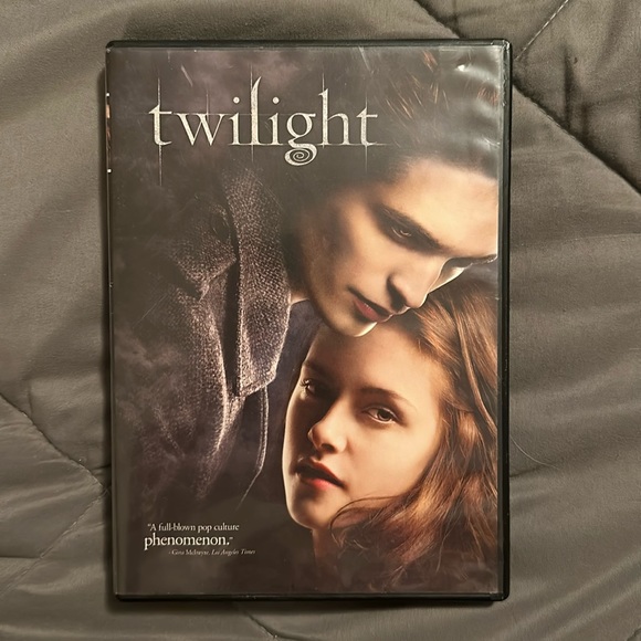 Twilight - Picture 1 of 2